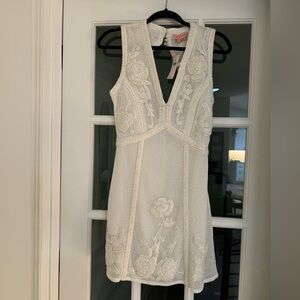 Anthropologie White Embroidered Mini Dress - Size SM (w/ tags!)